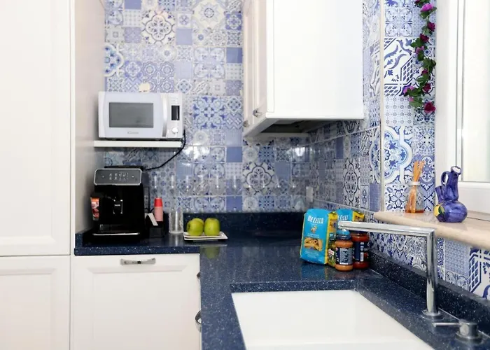 In Dei In - 3* Позитано